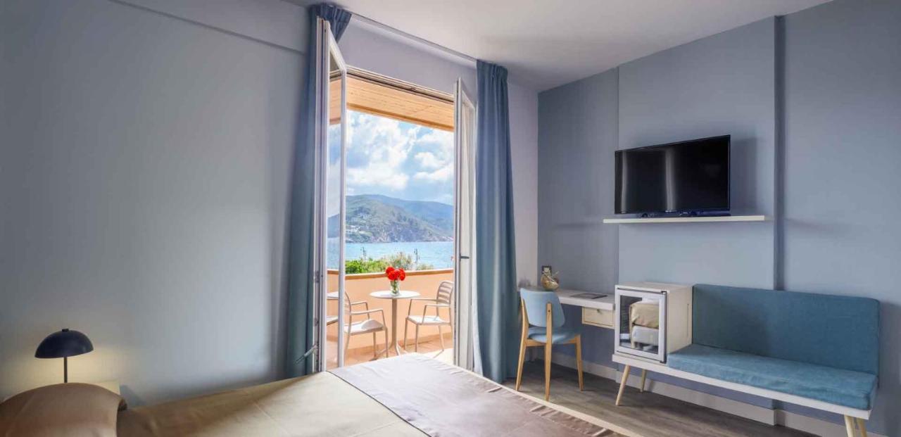 Hotel Riva Del Sole Marina di Campo Kültér fotó