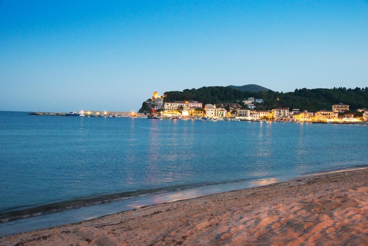 Hotel Riva Del Sole Marina di Campo Kültér fotó