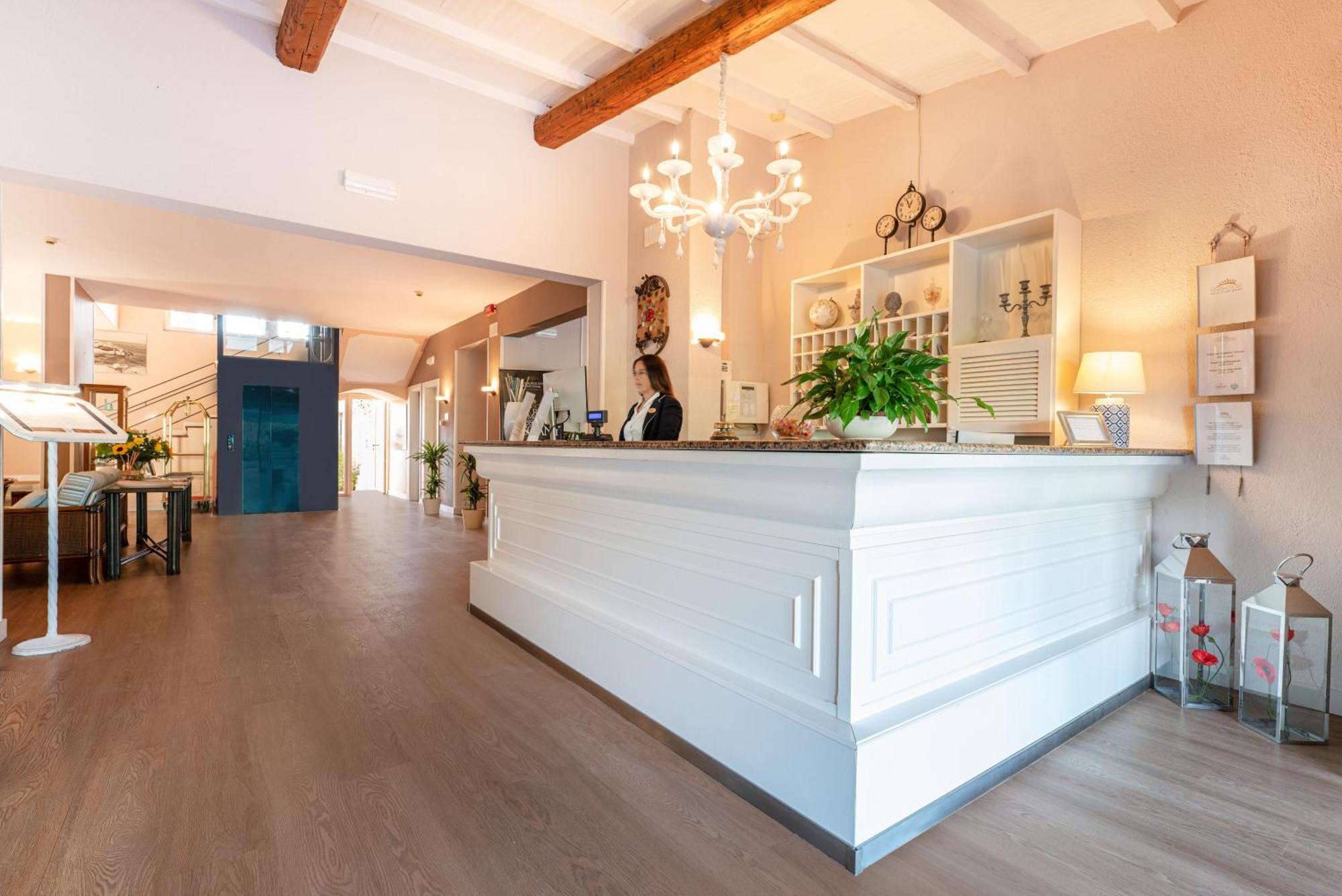 Hotel Riva Del Sole Marina di Campo Kültér fotó